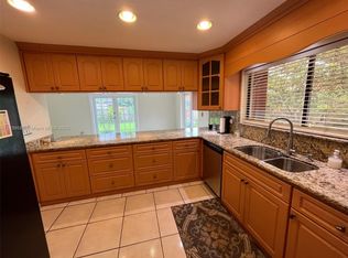 5988 SW 114th Ave, Cooper City, FL 33330