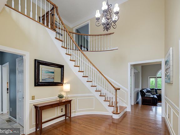 5th image of 11903 Parkland Ct