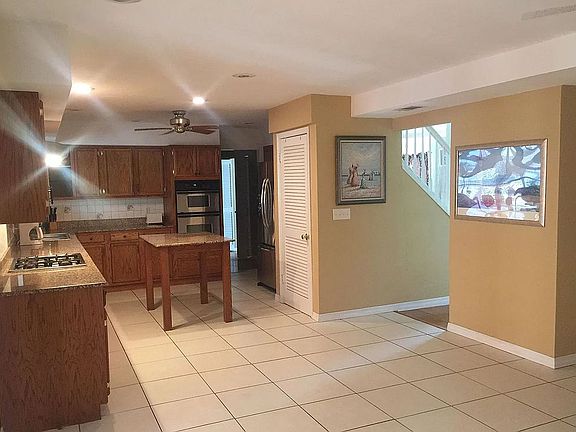 3rd image of 660 Ocean Shore Blvd