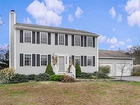 1st image of 10 Evergreen Ct