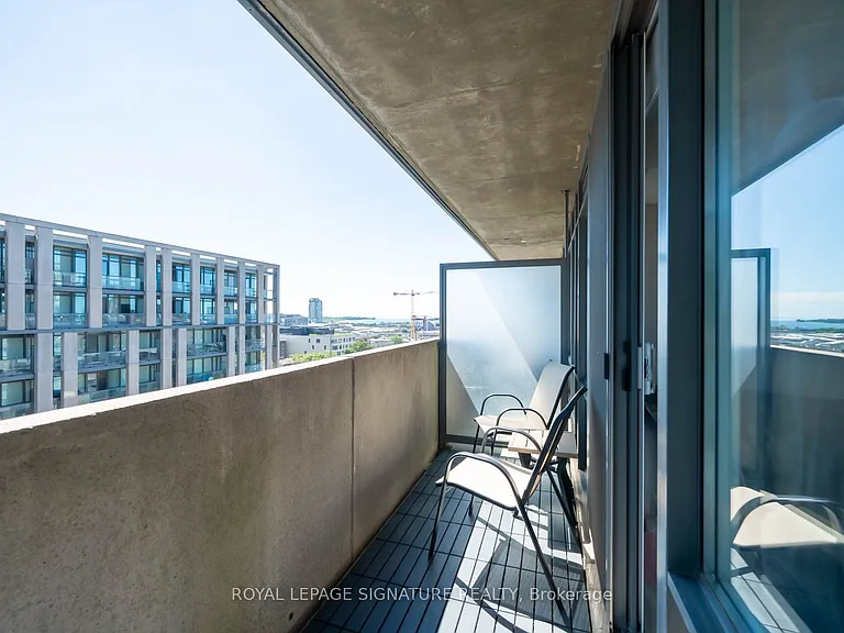 20 Joe Shuster Way #1208 — Photo 9