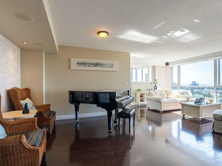 5775 Hampton Pl #1902 — Photo 7