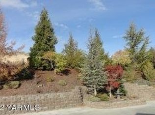 321 N 98th Ave, Yakima, WA