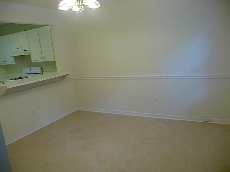 1546 Park Creek Cv NE — Photo 5