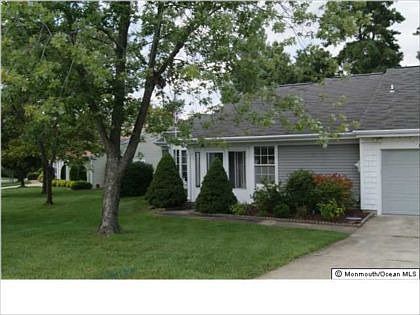 2nd image of 986A Buckingham Dr