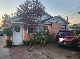 10521 Greenburn Ave, Sunland, CA 91040