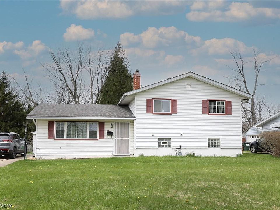 1st image of 5574 Vickie Ln
