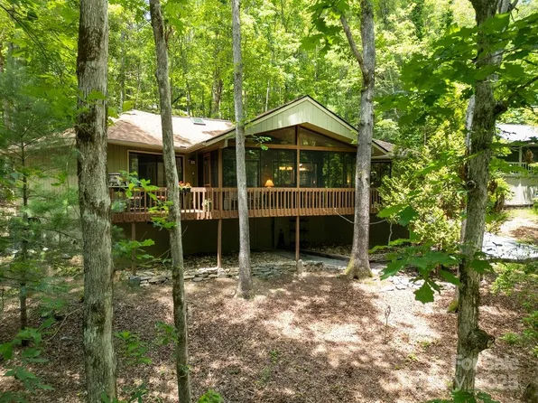 1005 Middle Connestee Trl, Brevard, NC 28712