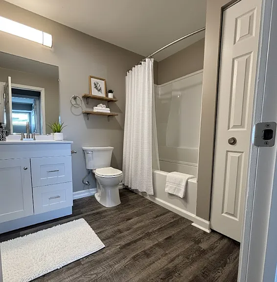 Beacon Point Apartments — Photo 7