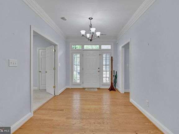 4th image of 10905 Cedar Creek Dr