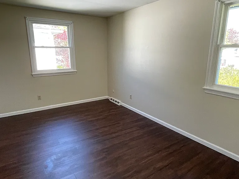212 Sunshine Dr #L — Photo 27