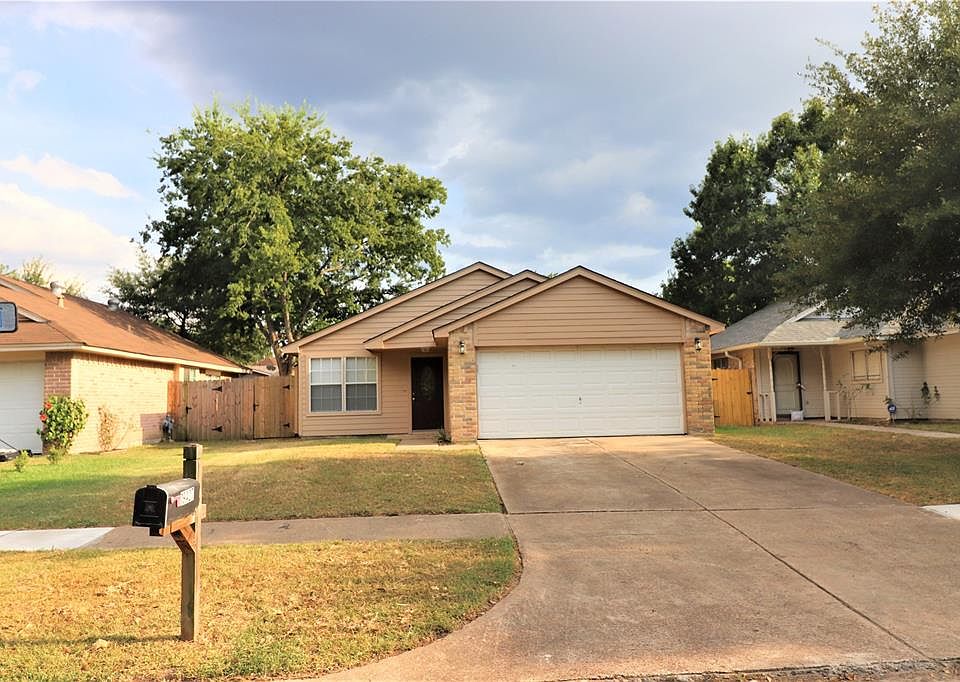 1st image of 19427 Cypress River Dr