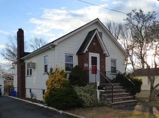 654 Clark Ave, Keyport, NJ 07735