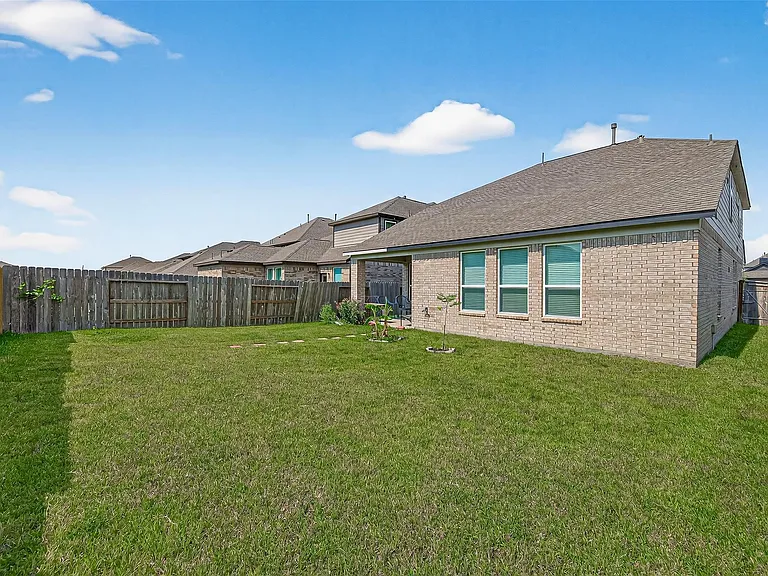 21319 Tropisea Dr — Photo 30