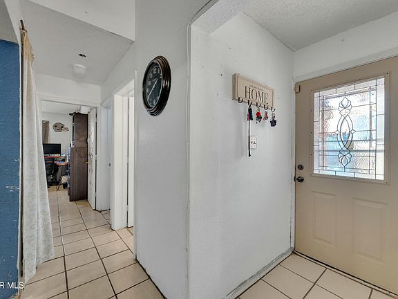 5th image of 11058 Breeze Ct