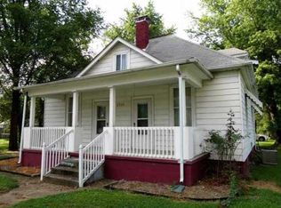 2935 McKinley Ave, Columbus, IN 47201