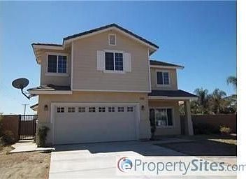 1st image of 18291 Grove Pl