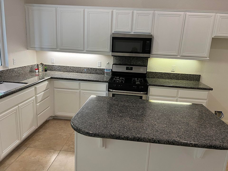 1st image of 86170 Sonoma Ln