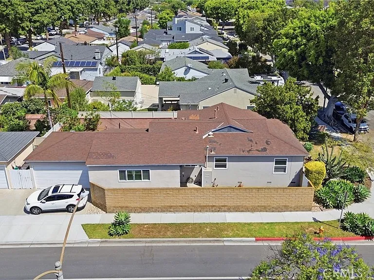 3403 Roxanne Ave — Photo 27
