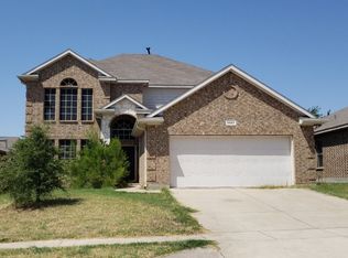 6661 Friendsway Dr, Fort Worth, TX 76137