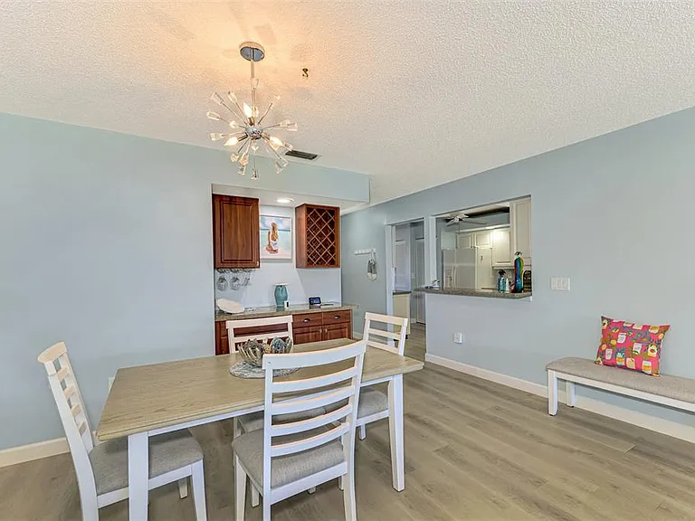 5761 Avista Dr #5761 — Photo 11