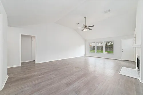 19114 Indian Grass Dr Photo 1