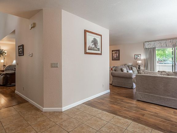 4th image of 2317 Morningside Circle