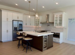31383 Easy St, Running Springs, CA 92382