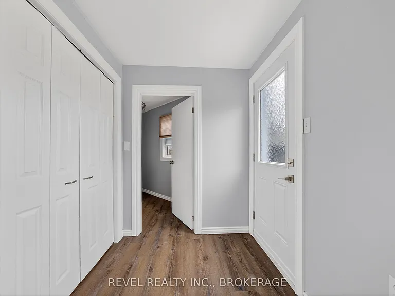 38 Bennett St — Photo 12