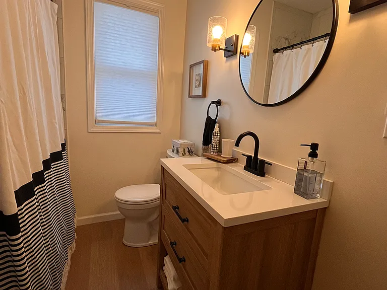 1312 Oak St — Photo 12