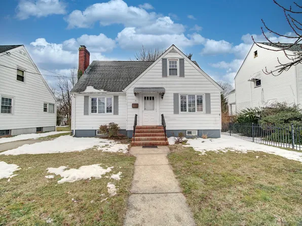 36 Dix St, New Brunswick, NJ 08901