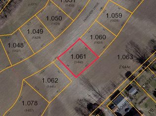 321 Parkview Dr, Bluffton, OH 45817