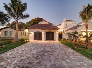 134 Ricardo Way NE, St Petersburg, FL 33704