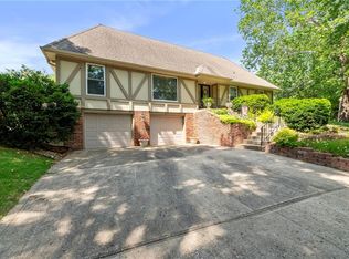 8174 NW Beaman Dr, Kansas City, MO 64151