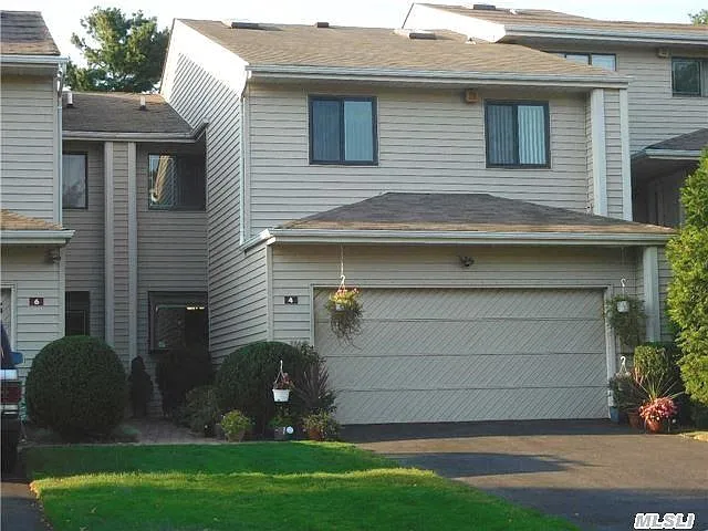 4 Chestnut Ln photo 1