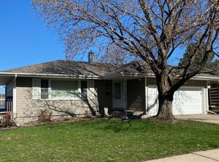 1913 3rd Ave NE, Rochester, MN 55906