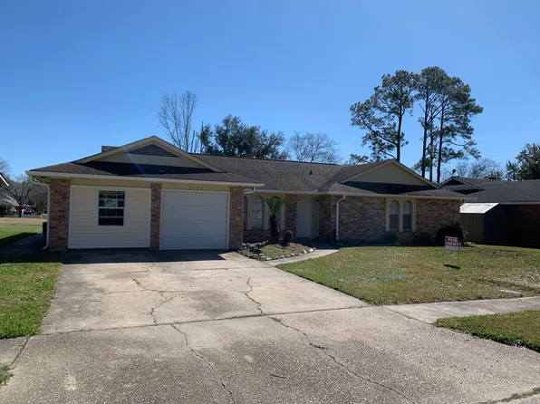 2136 Pebble Beach Dr, La Place, LA 70068