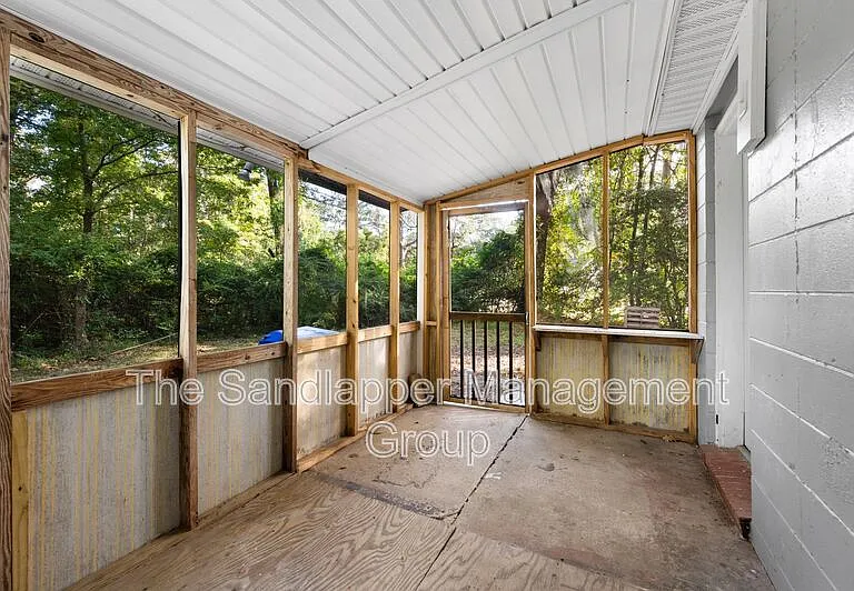 1520 Sutton St — Photo 10