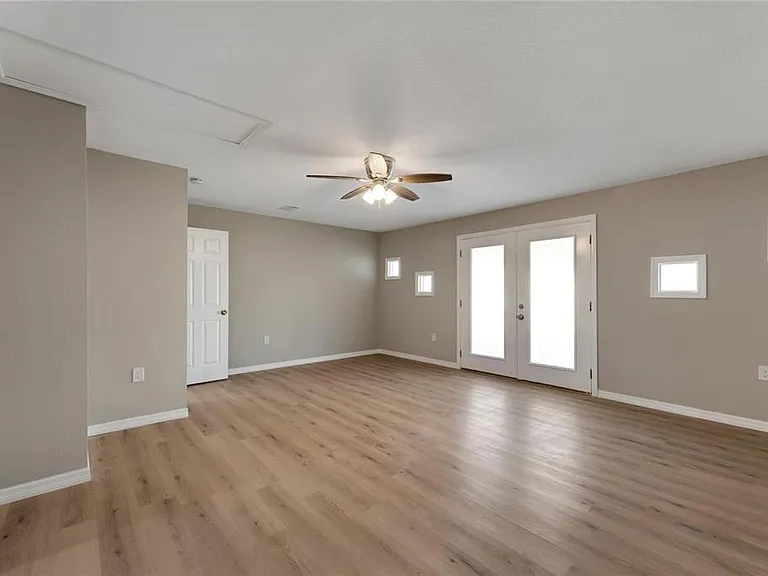 660 Flamingo Dr — Photo 24