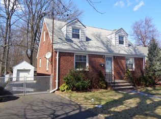 716 Summit Rd, Union, NJ 07083