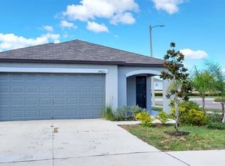 14603 Dunrobin Dr, Wimauma, FL 33598