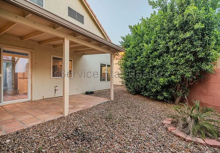 3801 E Orchid Ln — Photo 21