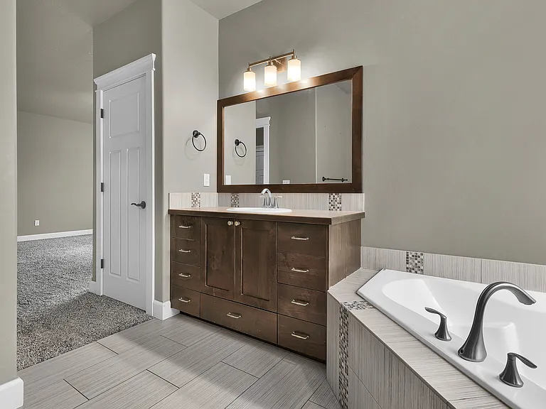 13470 S Stockbridge Way — Photo 19