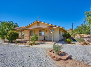 9127 Dover Rd, Apple Valley, CA 92308