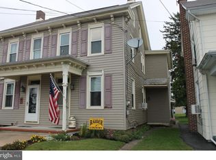 32 S Sheridan Rd, Newmanstown, PA 17073