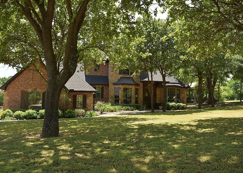 1st image of 8112 Plum Creek Trl