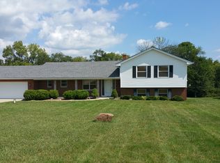 13416 Commercial Point Rd, Ashville, OH 43103