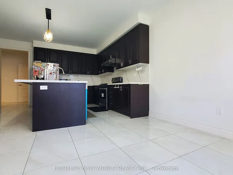 28 Fallharvest Way — Photo 10