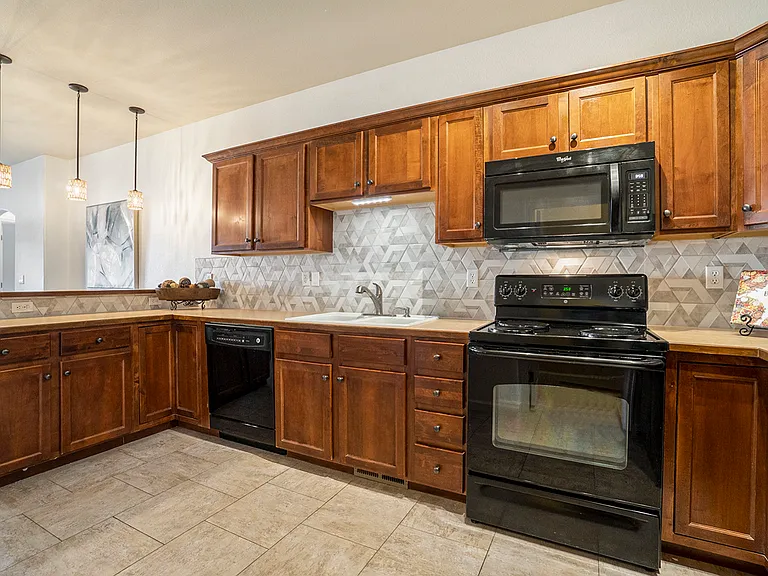 2178 Cape Hatteras Dr #10 — Photo 4