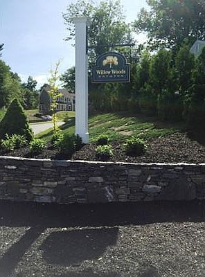 2nd image of 6 Willow Woods Dr